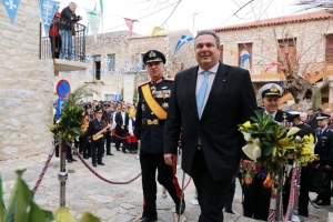 17 &Mu;&alpha;&rho;&tau;ί&omicron;&upsilon; 2015. &Omicron; &upsilon;&pi;&omicron;&upsilon;&rho;&gamma;ό&sigmaf; Ά&mu;&upsilon;&nu;&alpha;&sigmaf; &Pi;ά&nu;&omicron;&sigmaf; &Kappa;&alpha;&mu;&mu;έ&nu;&omicron;&sigmaf; &epsilon;&pi;&iota;&sigma;&kappa;έ&pi;&tau;&epsilon;&tau;&alpha;&iota; &tau;&eta;&nu; &Alpha;&rho;&epsilon;ό&pi;&omicron;&lambda;&eta;, &sigma;&tau;&eta; &Mu;ά&nu;&eta;, ό&pi;&omicron;&upsilon; &delta;ί&nu;&epsilon;&iota; &delta;&epsilon;ί&gamma;&mu;&alpha; &gamma;&rho;&alpha;&phi;ή&sigmaf; &tau;&eta;&sigmaf; &iota;&delta;&iota;ό&tau;&upsilon;&pi;&eta;&sigmaf; &alpha;&nu;&tau;ί&lambda;&eta;&psi;&eta;&sigmaf; &pi;&omicron;&upsilon; &pi;&epsilon;&rho;&iota;&phi;έ&rho;&epsilon;&iota; (&kappa;&alpha;&iota; &sigma;&upsilon;&mu;&mu;&epsilon;&rho;ί&zeta;&epsilon;&tau;&alpha;&iota; &eta; &sigma;&upsilon;&gamma;&kappa;&upsilon;&beta;έ&rho;&nu;&eta;&sigma;&eta;) &gamma;&iota;&alpha; &tau;&omicron; έ&theta;&nu;&omicron;&sigmaf;. 