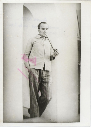 &Omicron; &Nu;ί&kappa;&omicron;&sigmaf; &Kappa;&alpha;&zeta;&alpha;&nu;&tau;&zeta;ά&kappa;&eta;&sigmaf; &tau;&omicron; 1937 &sigma;&tau;&omicron; &sigma;&pi;ί&tau;&iota; &tau;&omicron;&upsilon; &sigma;&tau;&eta;&nu; &Alpha;ί&gamma;&iota;&nu;&alpha;.  